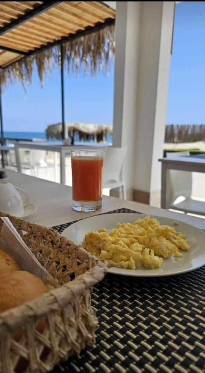 מלון Riviera ויצ'איטו מראה חיצוני תמונה